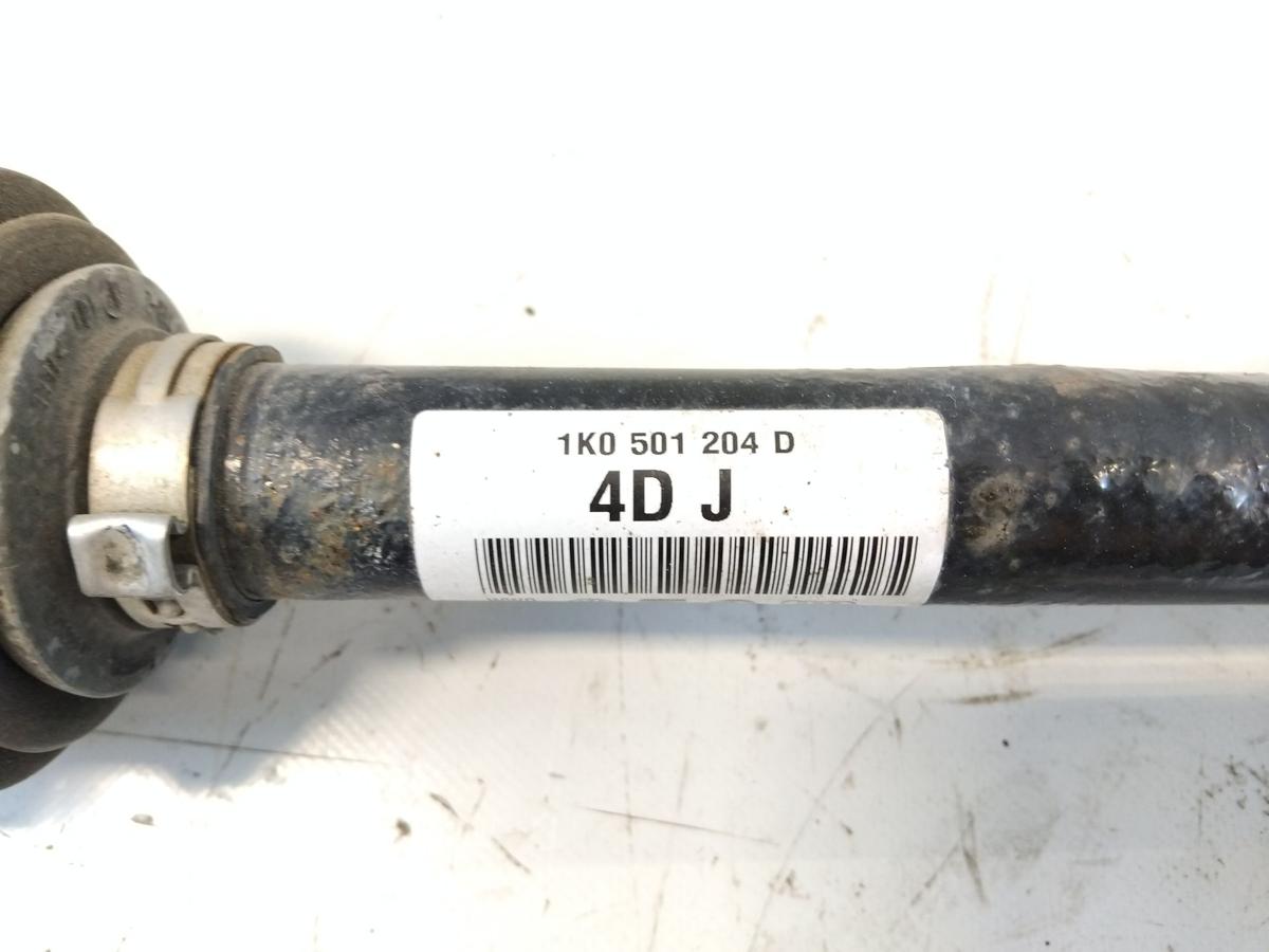 VW Tiguan 5N2 original Antriebswelle Gelenkwelle hinten rechts Bj.2011