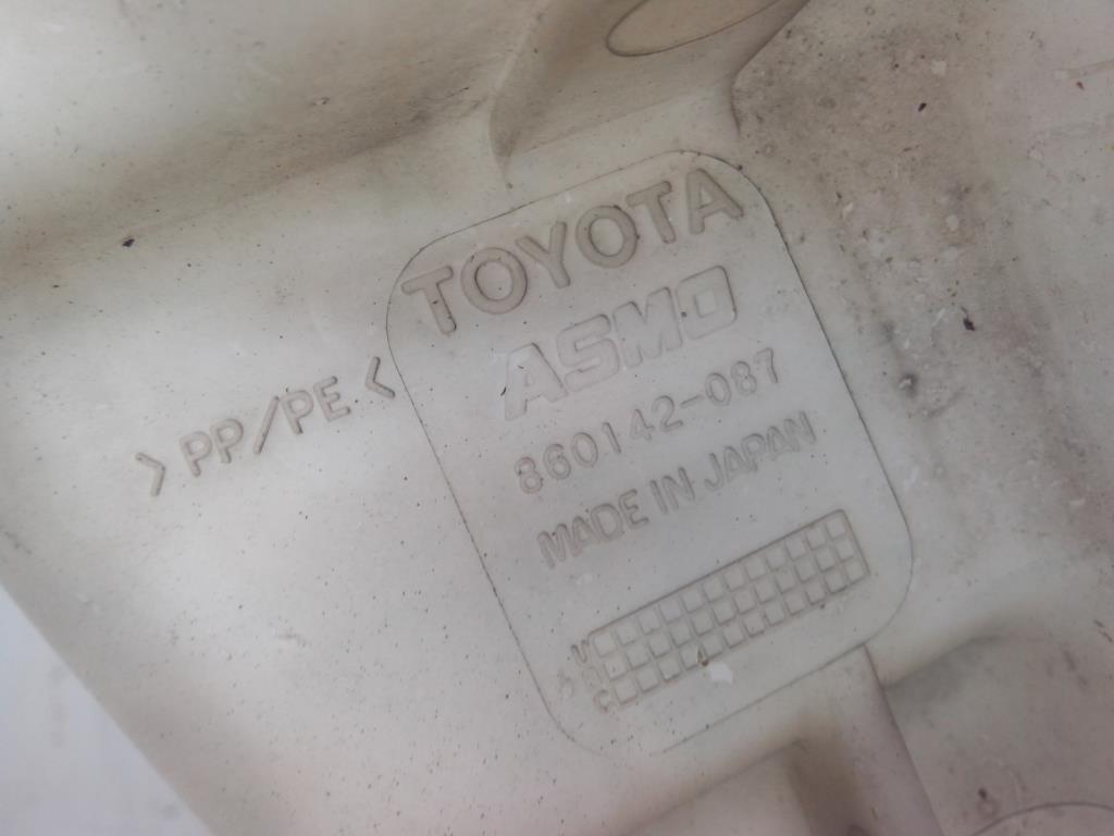 Toyota Previa R30 BJ2001 Scheibenwaschbehälter 860142087