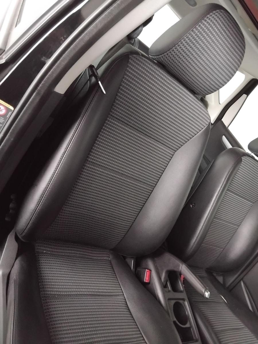 Mercedes A-Klasse W169 Sitz Beifahrersitz vorn rechts 5t&uuml;rig Leder/Stoff BJ2004