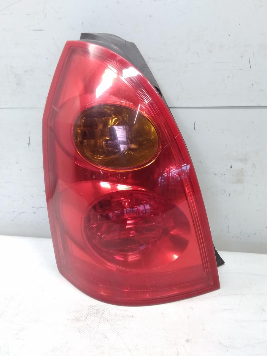 Nissan Primera P12 Kombi original Rückleuchte Heckleuchte links BJ2002