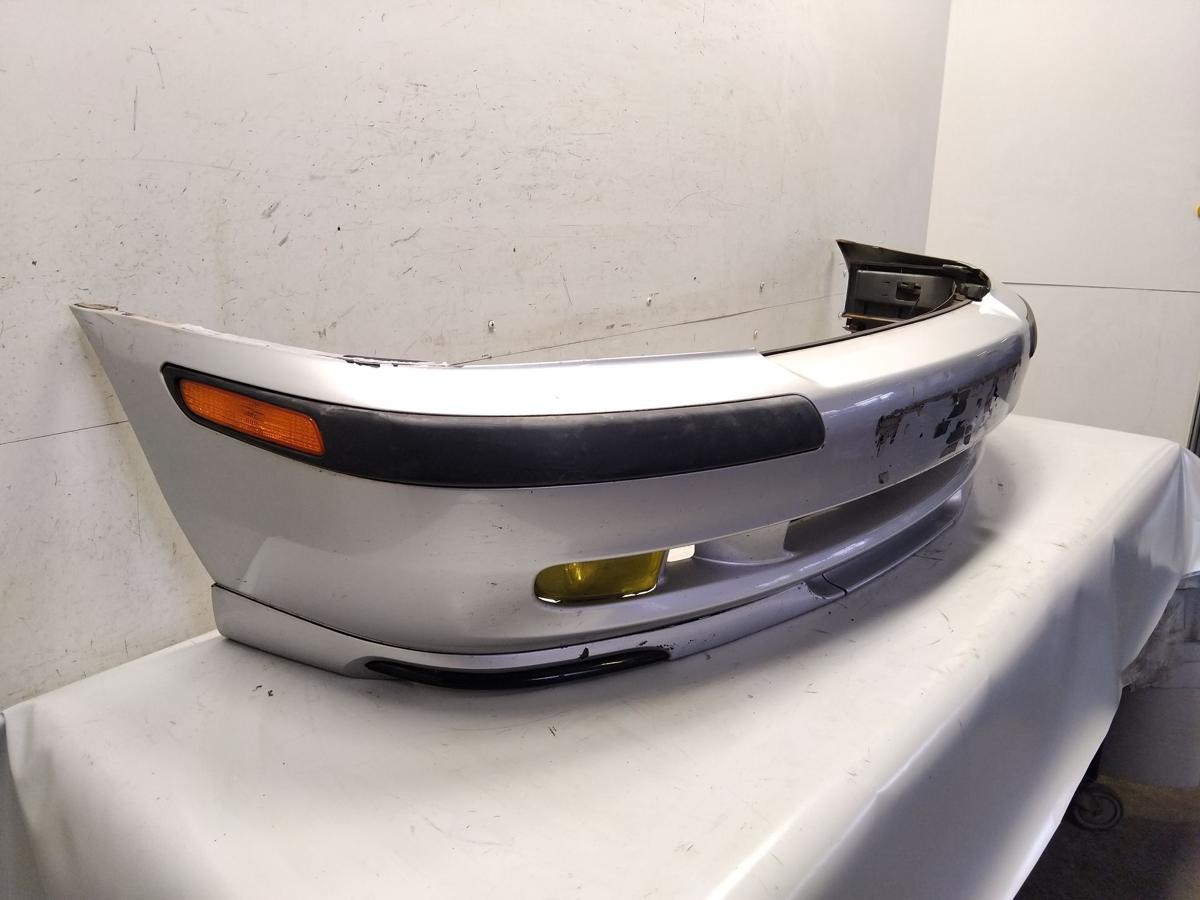 Volvo V40 S40 Facelift original Sto&szlig;f&auml;nger Sto&szlig;stange vorn silber Bj.2002