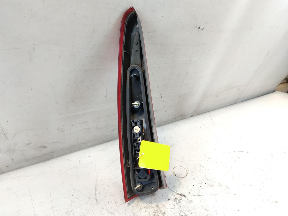 Volvo V70 original R&uuml;ckleuchte Schlussleuchte oben links 9157799 VALEO BJ1998