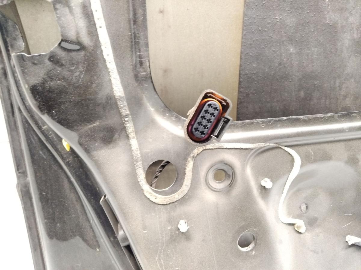 Seat Exeo ST 3R original T&uuml;r vorn links LC9Z Black Magic Metallic Rohbau BJ2011