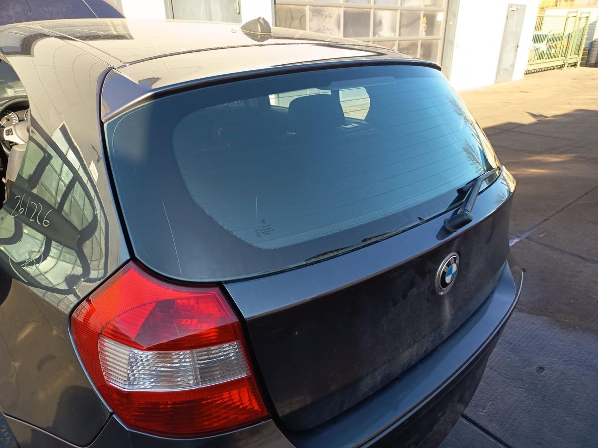 BMW E87 original Heckklappe mit Scheibe A22 Sparkling graphite Bj 2005