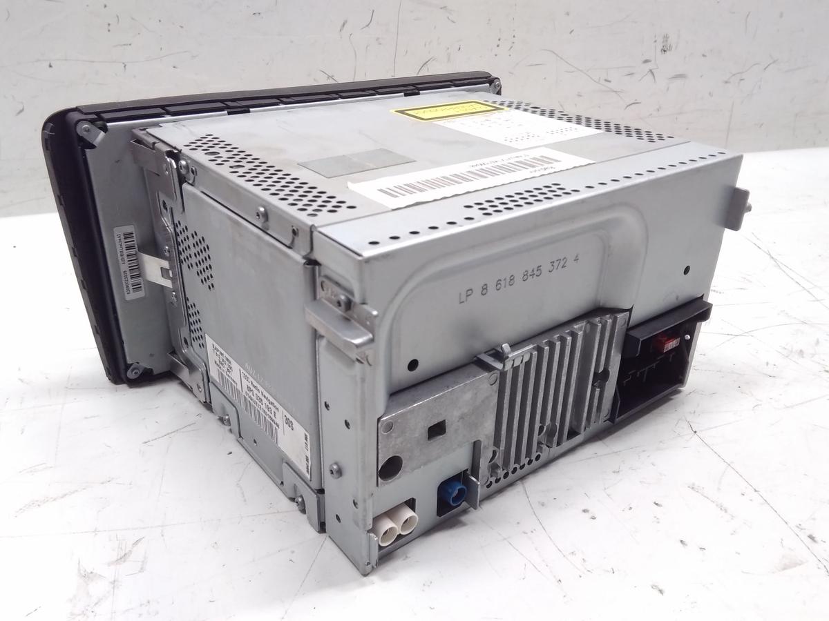 Audi A3 8P Facelift original Radio-Navigationseinheit RNS-LOW 8P0035193E Bj.2010