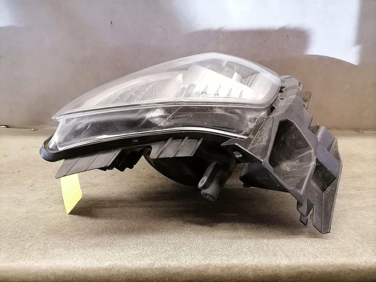 Renault Scenic ll Scheinwerfer vorn rechts Lampe Halogen Hella BJ06-09