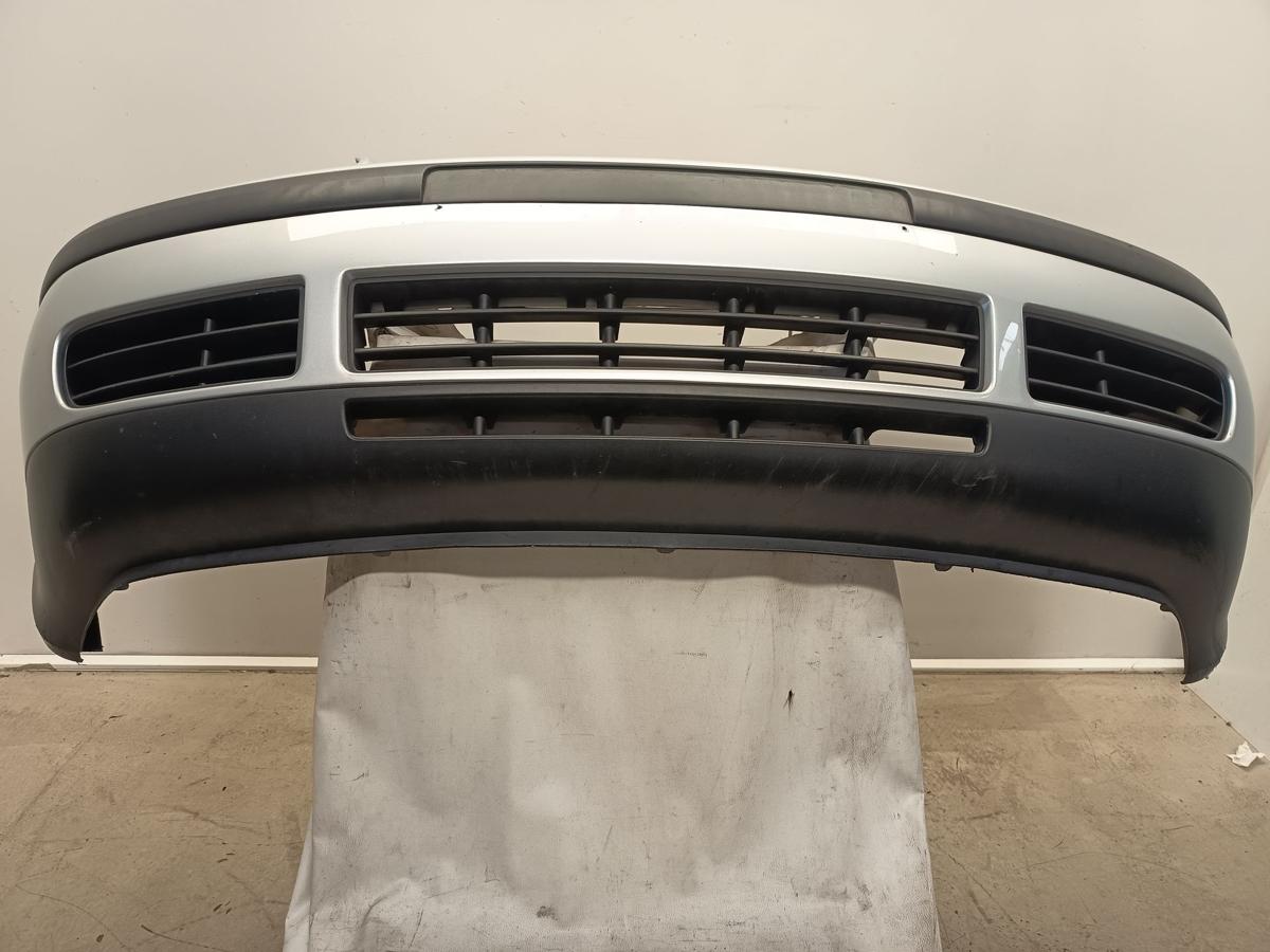 VW Golf IV original Stoßstange Stoßstange vorn mit NSW LA7W Reflexsilber Bj 2002