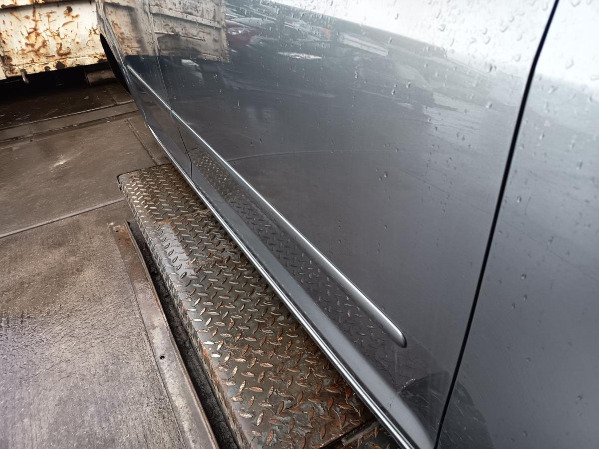 VW Golf Plus 5M original T&uuml;r vorn rechts Beifahrer Rohbau A7T United Grey Bj2006