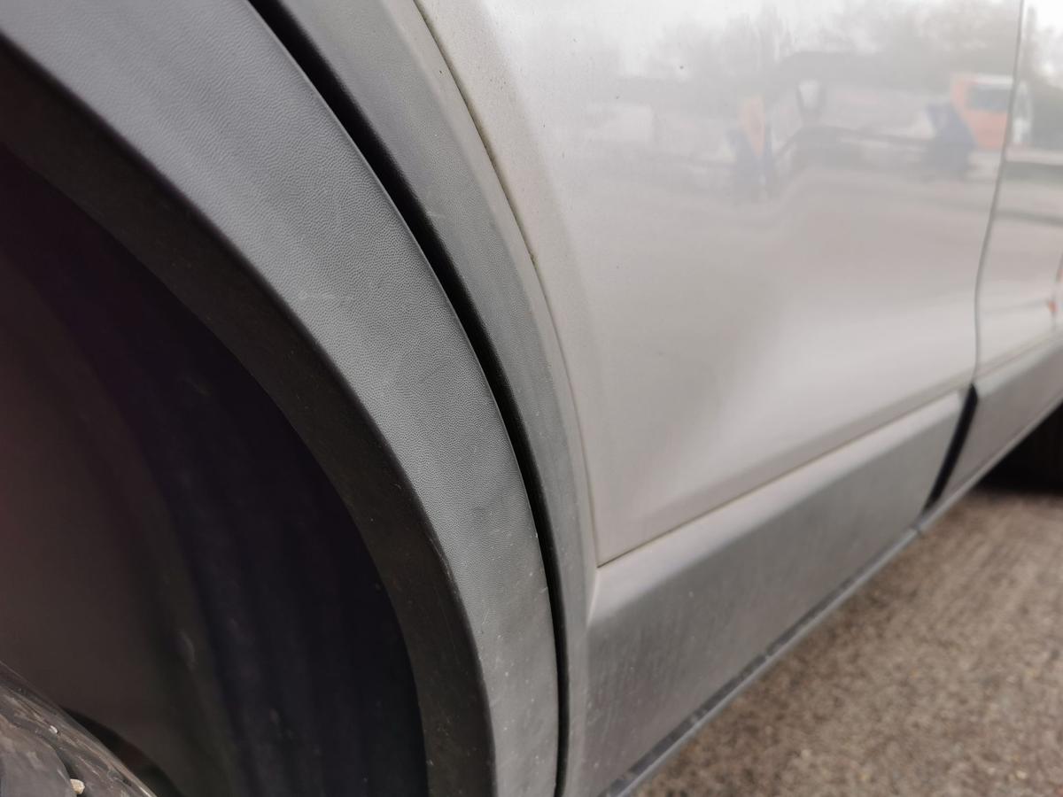 Chevrolet Captiva KLAC Tür Autotür Rohbautür hinten rechts GAN Ice Silver met