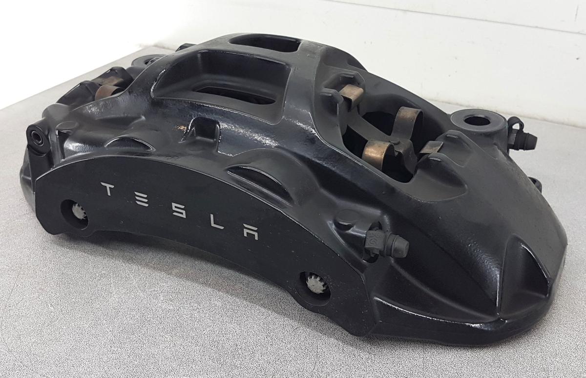Tesla Model X Bremssattel vorn rechts Bj2022 1420622-00-B 4 Kolbenbremse Brembo