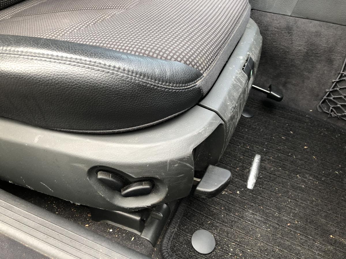 Mercedes E Klasse W211 Sitz vorn rechts Beifahrersitz Teilleder Stoff Heizung