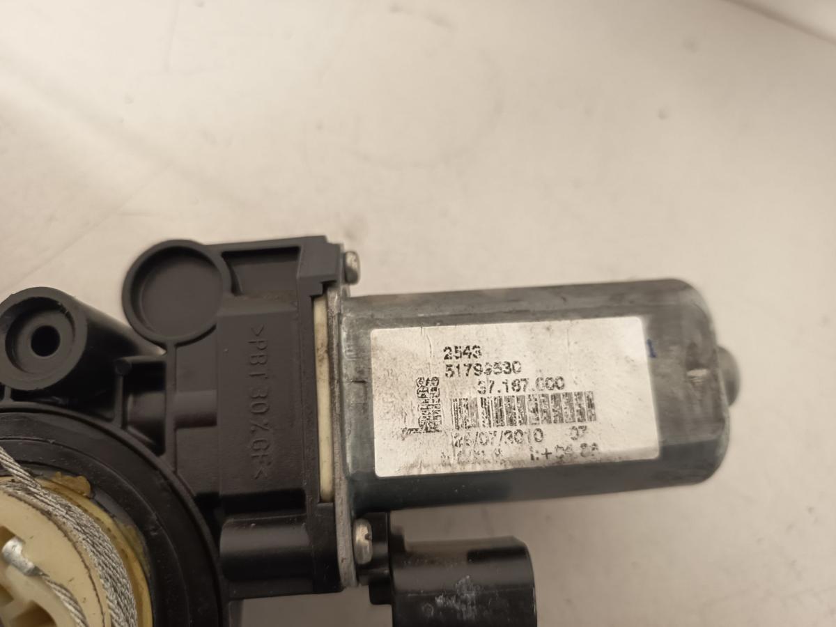 Ford KA RU8 Bj 2010 original Fensterheber mit Motor vorn rechts Beifahrer