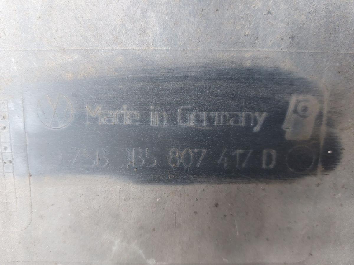 VW Passat 3BG B5 Limo Stossstange Stossf&auml;nger Bumper hinten LC9Z Black Magic Per