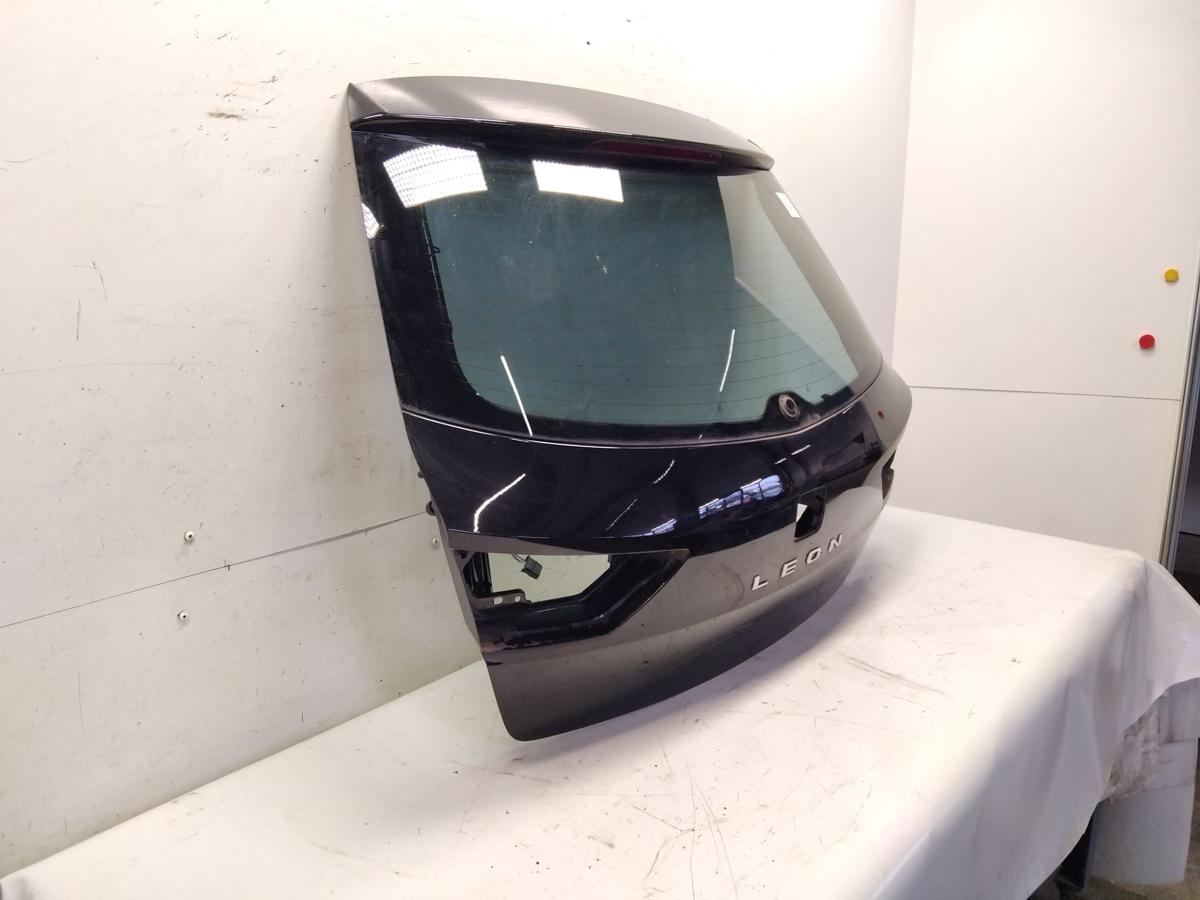 Seat Leon Kombi ST 5F Heckklappe mythosschwarzmetallic mit Heckscheibe Bj.2019