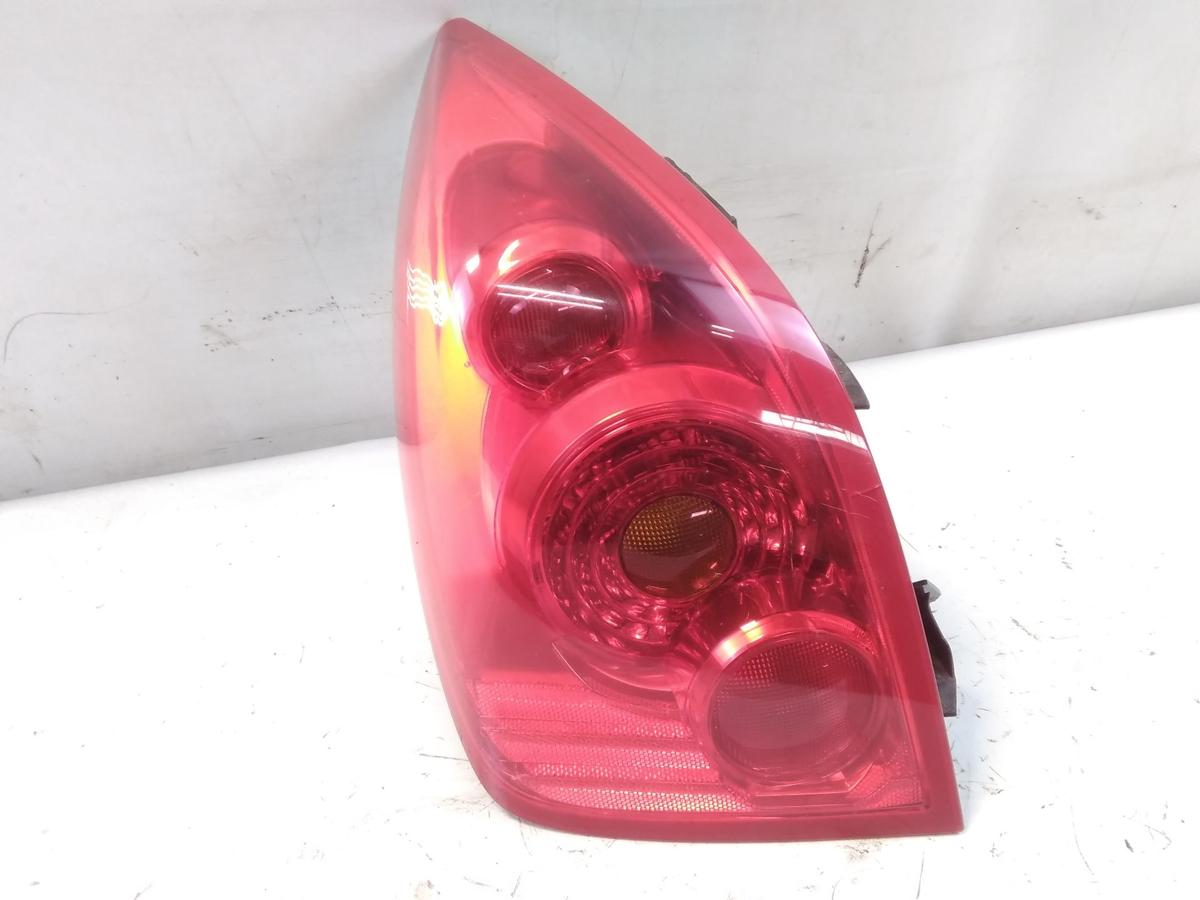 Nissan Primera P12 orig.R&uuml;ckleuchte Heckleuchte links 5-t&uuml;rig Flie&szlig;heck BJ2002