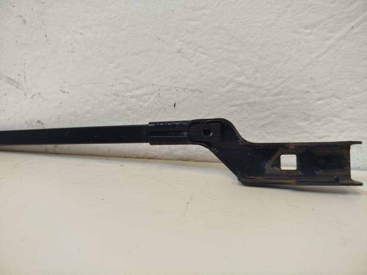 Ford Focus DYB MK3 Wischerarm vorn links Scheibenwischer Fahrerseite