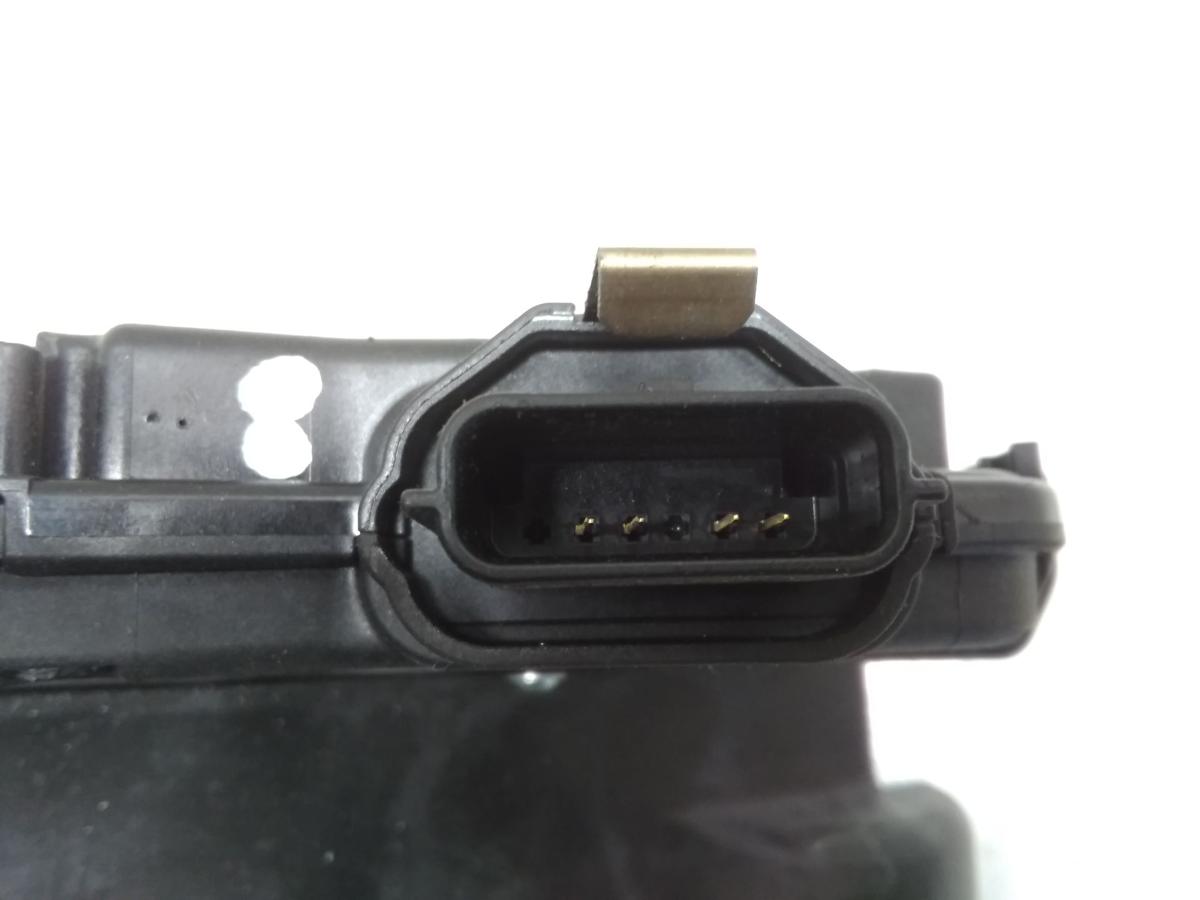 Renault Trafic 3 original Türschloß vorn links mit Zentralverriegelung Bj.2021