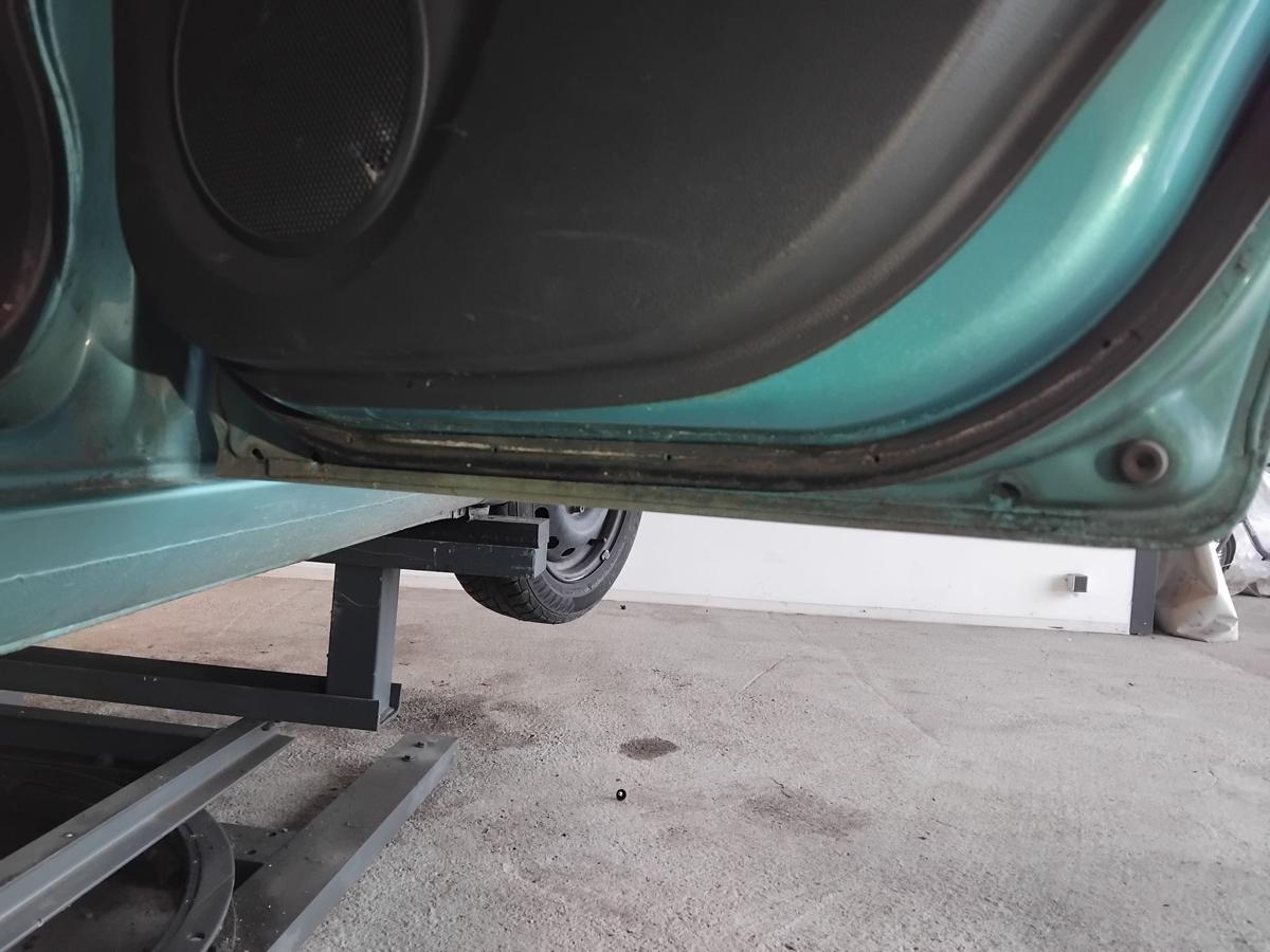 Suzuki Splash EX Tür hinten rechts ZKC Splash Turquoise Metallic BJ2008