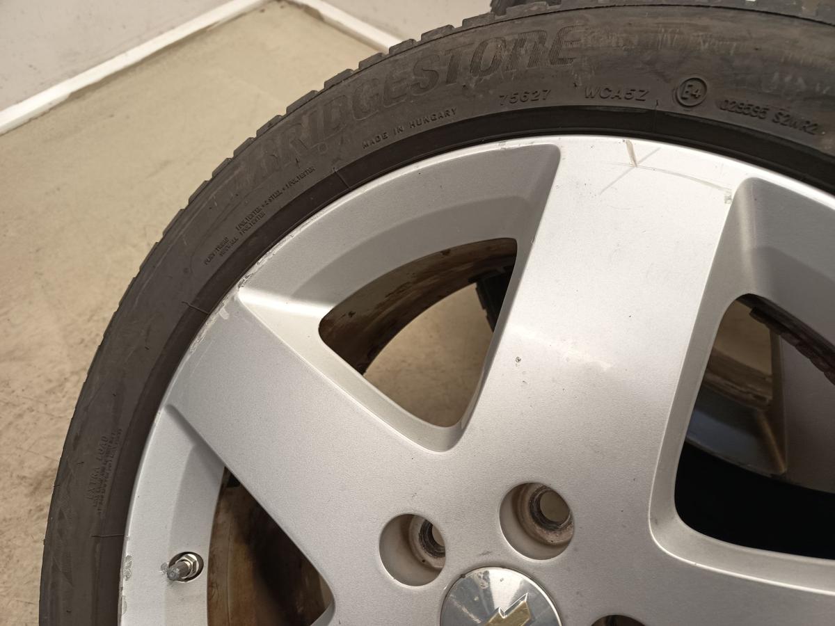 Chevrolet HHR original Satz Alufelgen 6,5x17 ET42 9595416 Reifen 215/50R17 Bj 08