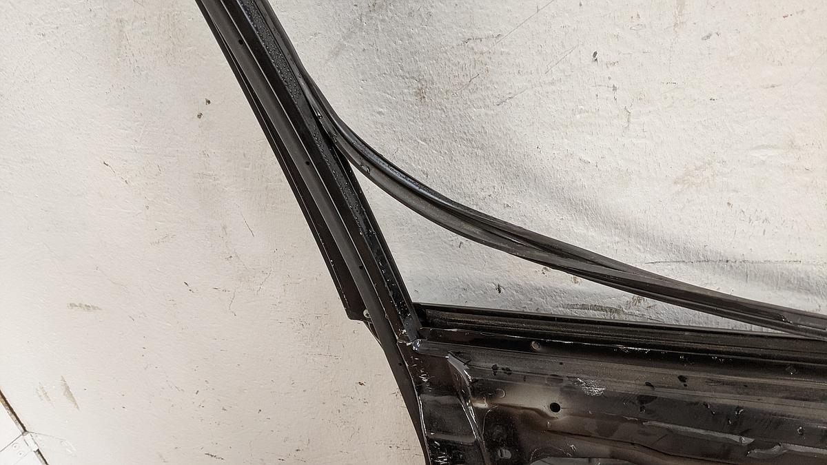 Mitsubishi Lancer CS0 Fahrert&uuml;r T&uuml;r vorn links Rohbau X42A amethyst black