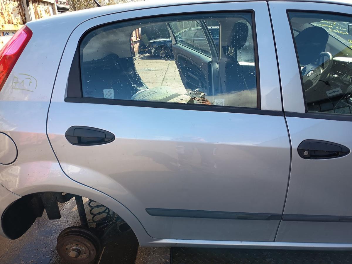 Fiat Grande Punto 199 original T&uuml;r hinten rechts Fond 589/A Jungle grey Bj 2009