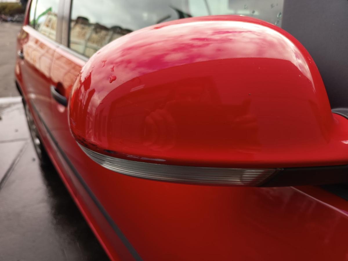 VW Golf V orig Außenspiegel rechts Beifahrer elektrisch LY3D Tornadorot Bj 2004