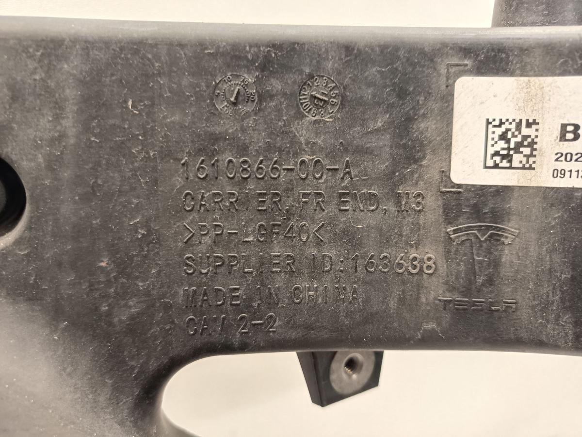 Tesla Model 3 original Frontquertr&auml;ger 161086600A vorn Baujahr 2022