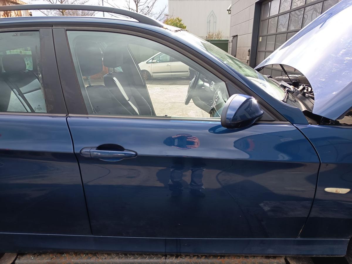 BMW 3er E90/91 original T&uuml;r vorn rechts Beifahrer Roh Rost A07 Mysticblau Bj2006