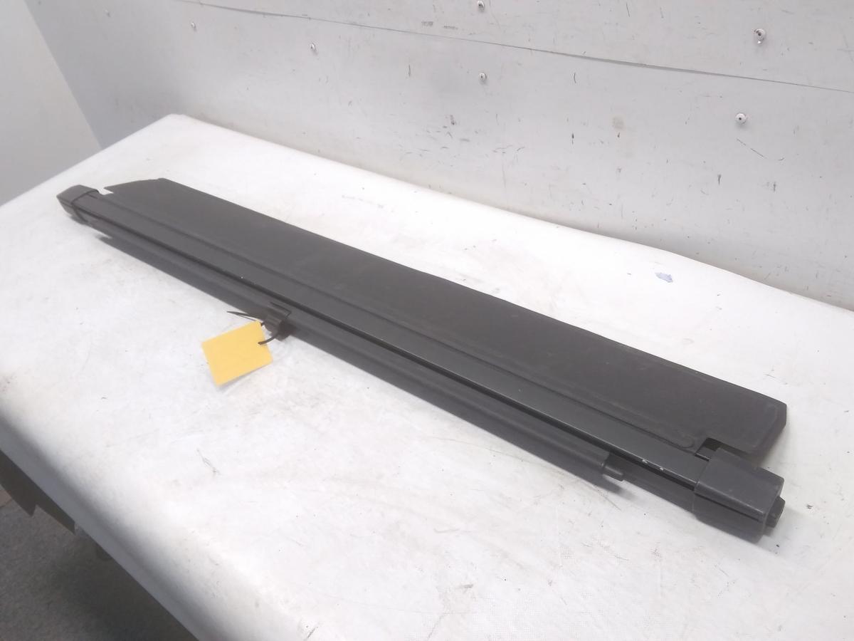 Citroën C4 Grand Picasso 1 orig.Laderaumrollo Kofferraumabdeckung 7Sitzer BJ2010 Citroën C4 Grand Picasso 1 orig.Laderaumrollo Kofferraumabdeckung 7Sitzer BJ2010