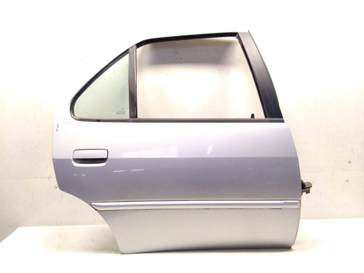 Peugeot 306 Break original T&uuml;r hinten rechts silbermetallic Kombi BJ2000