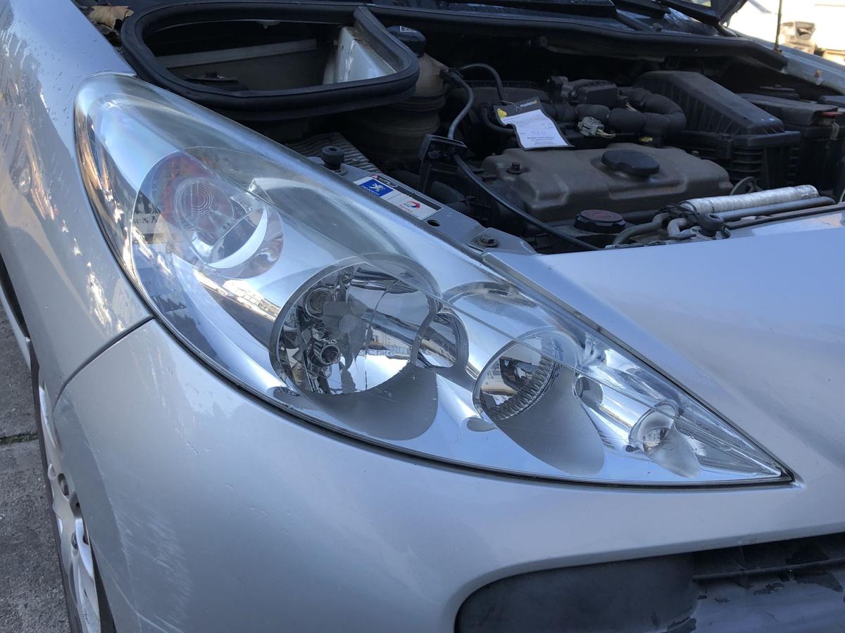 Peugeot 206+ Scheinwerfer rechts Hauptscheinwerfer Halogen OEM Lampe