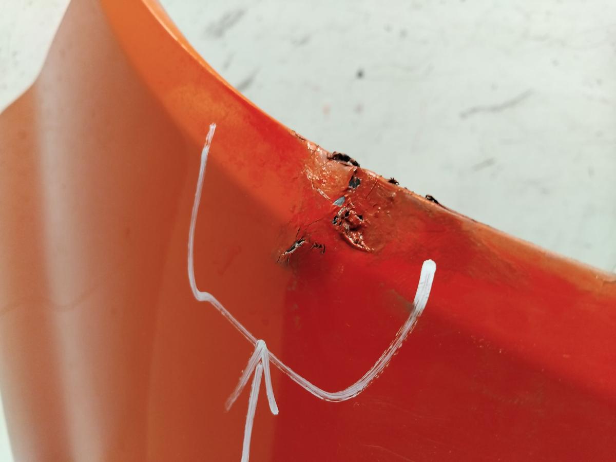 Opel Agila B original Sto&szlig;stange Stossf&auml;nger vorn 4VA glutrot BJ2009 Mangel