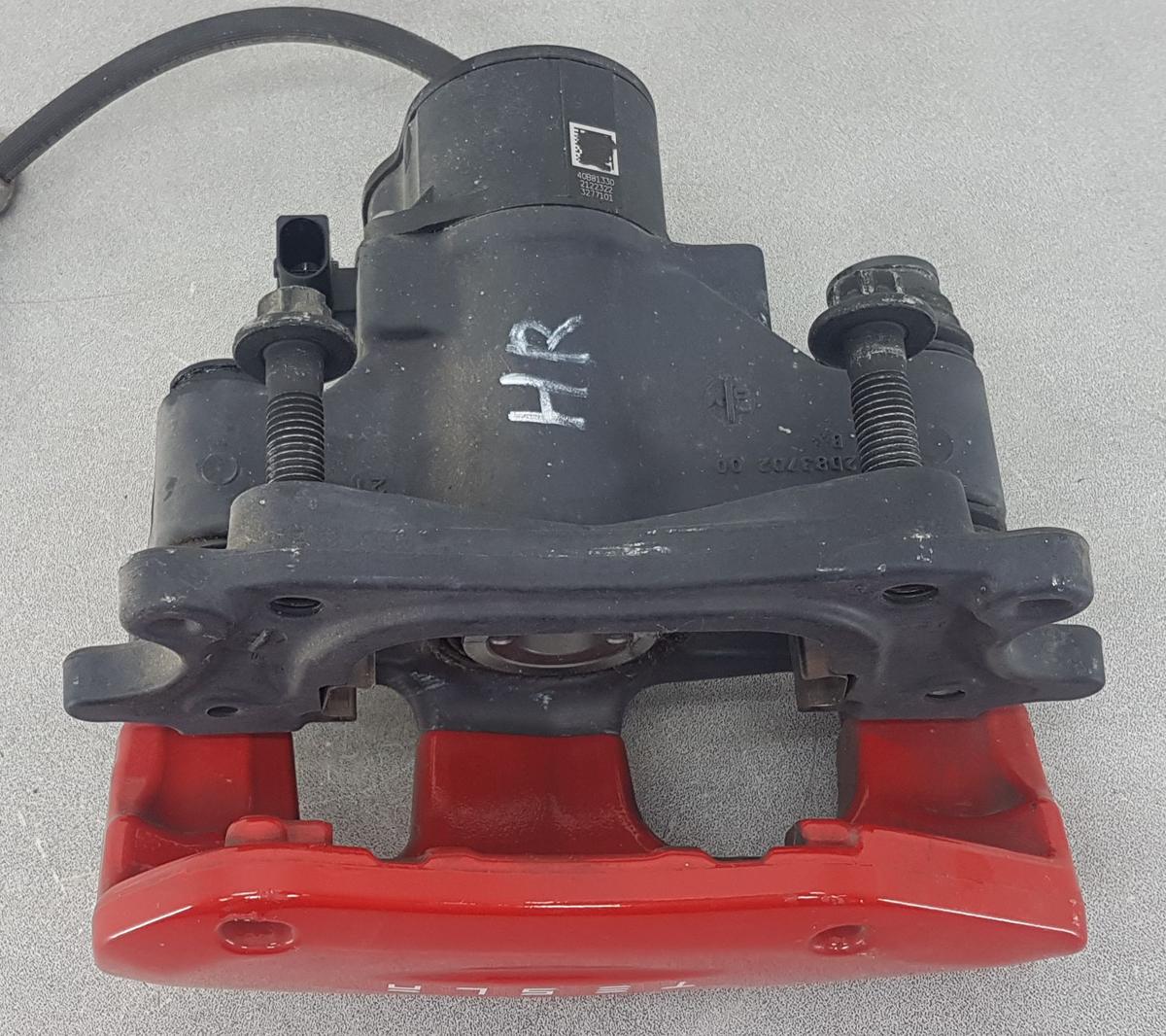 Tesla Model Y Bremssattel hinten rechts Bj22 Dualmotor Performance 1188644-00-C
