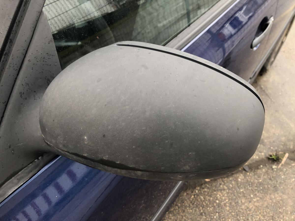 Skoda Fabia 2 Typ 5J Aussenspiegel links R&uuml;ckspiegel unlack manuell