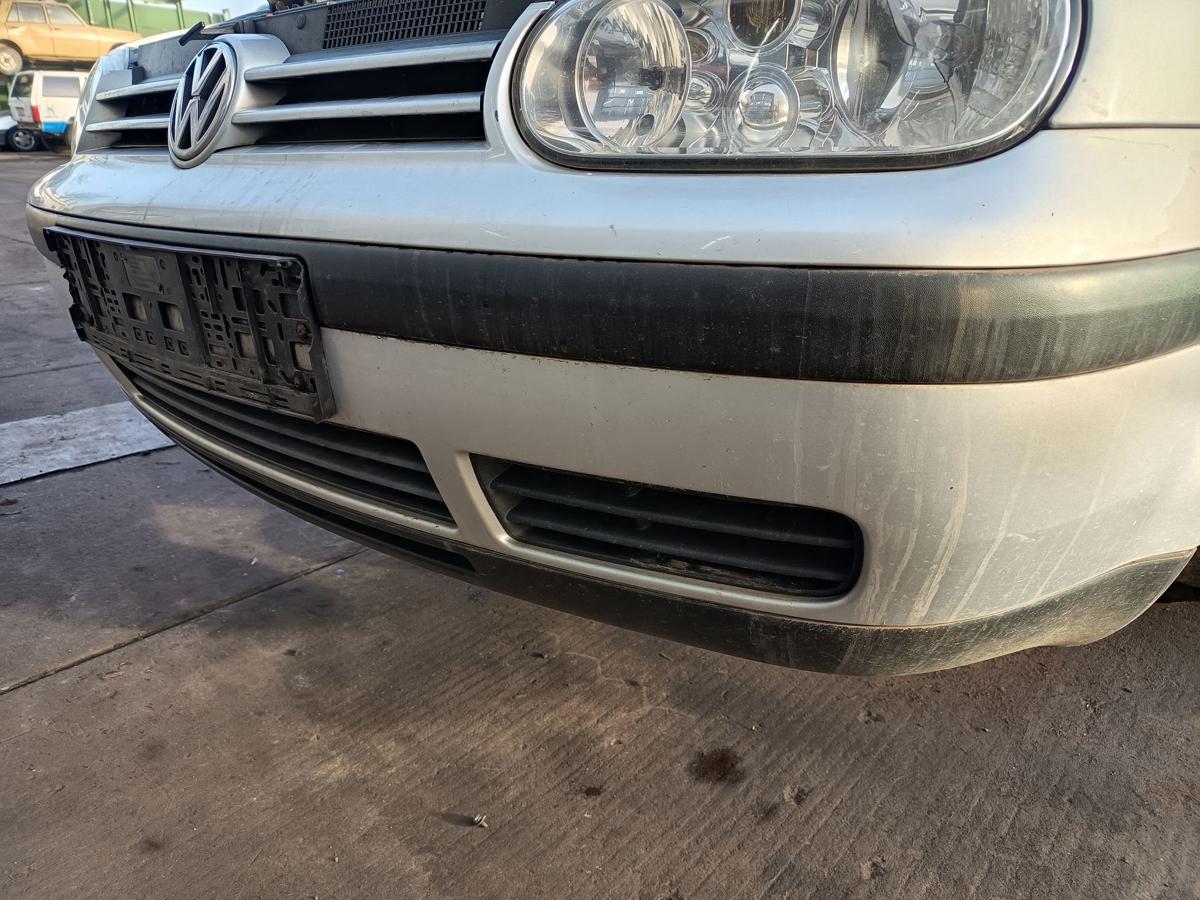 VW Golf IV Kombi orig Sto&szlig;stange vorne LA7W Silber Baujahr 2003