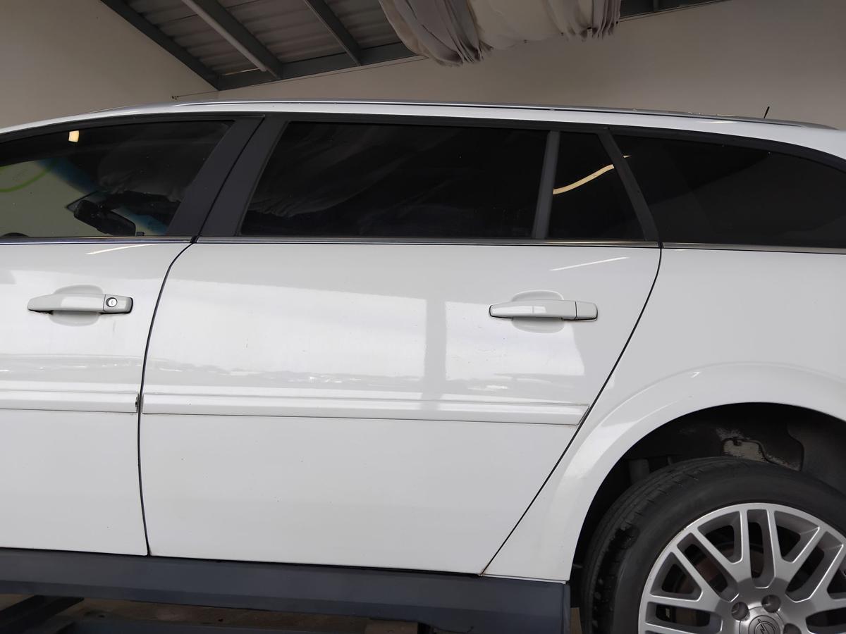 Opel Vectra C Kombi T&uuml;r hinten links Z474 Casablancawei&szlig; BJ2007