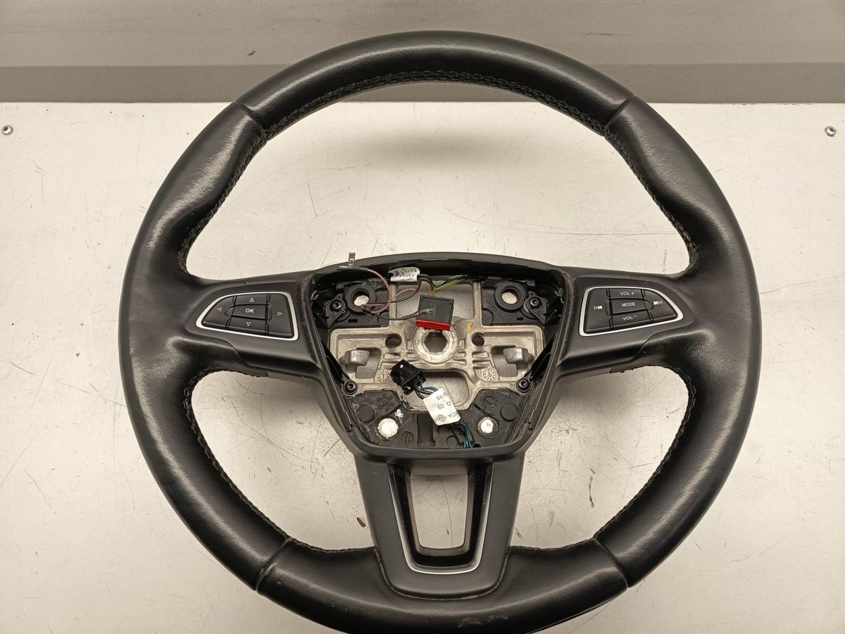 Ford Focus III orig Lenkrad Leder mit Multifunktion Lenkradheizung Baujahr 2015