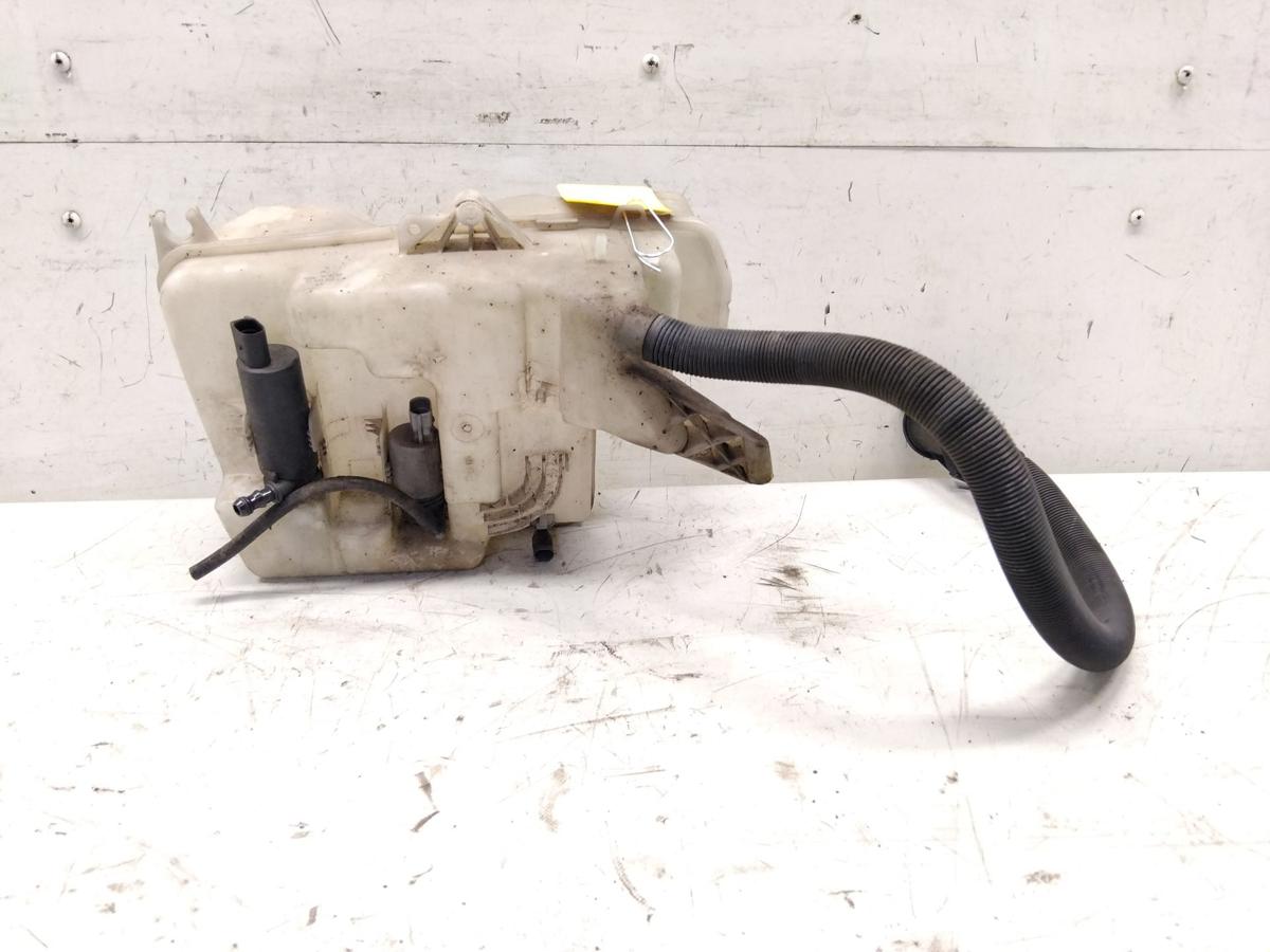 BMW 6er E63 E64 original Waschwasserbeh&auml;lter mit 2 Pumpen und Geber Bj.2006