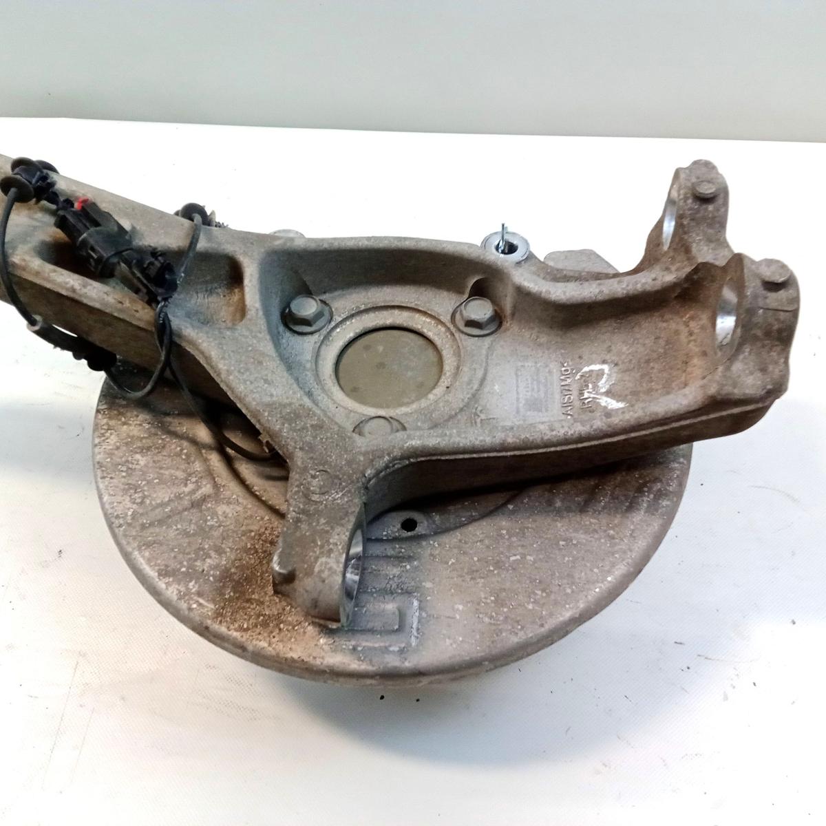 Tesla Model 3 RWD Achsschenkel Radlagergeh&auml;use Vorderachse rechts Bj.2021