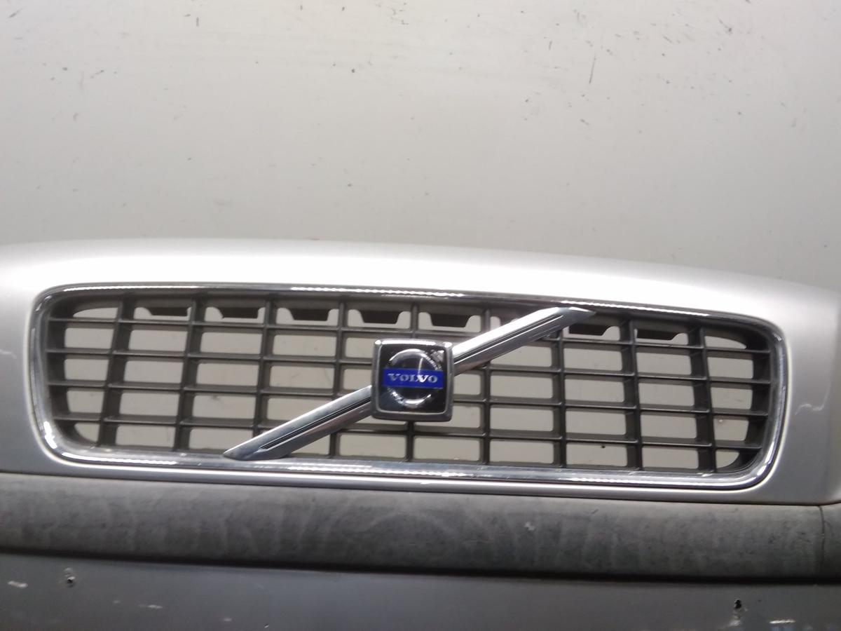 Volvo S60 original Stoßstange Stoßfänger vorn silbermetallic mit Grill BJ2001