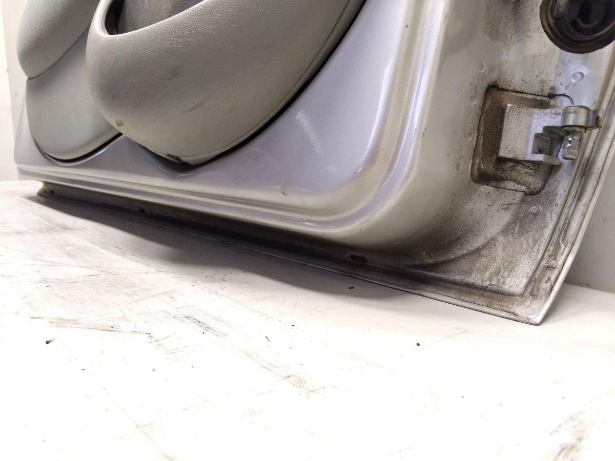 Ford Ka 1 RBT original T&uuml;r links Fahrert&uuml;r polarsilbermetallic Bj.2008