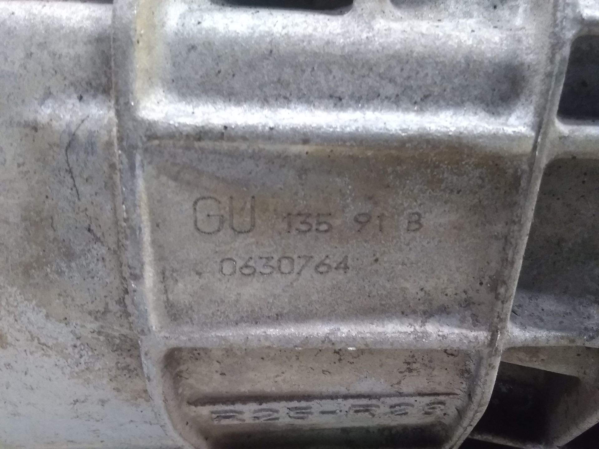 Opel Senator B Bj.1991 Schaltgetriebe 5 Gang GU 2.6E 110KW