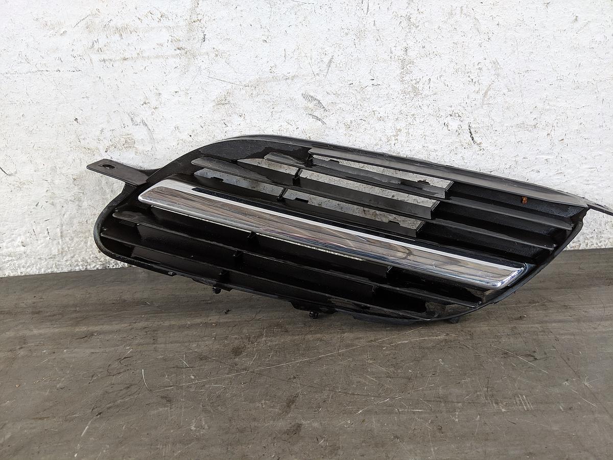 Nissan Almera Tino 03-06 Grill Kühlergrill Gitter vorn links 62332BU000