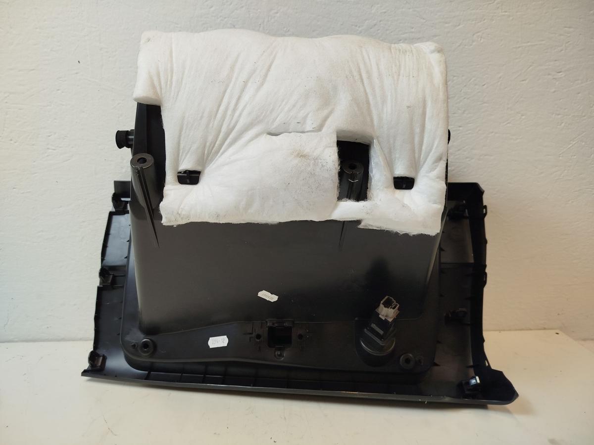 Nissan Micra K14 Handschuhfach Handschuhkasten Schalttafelkasten