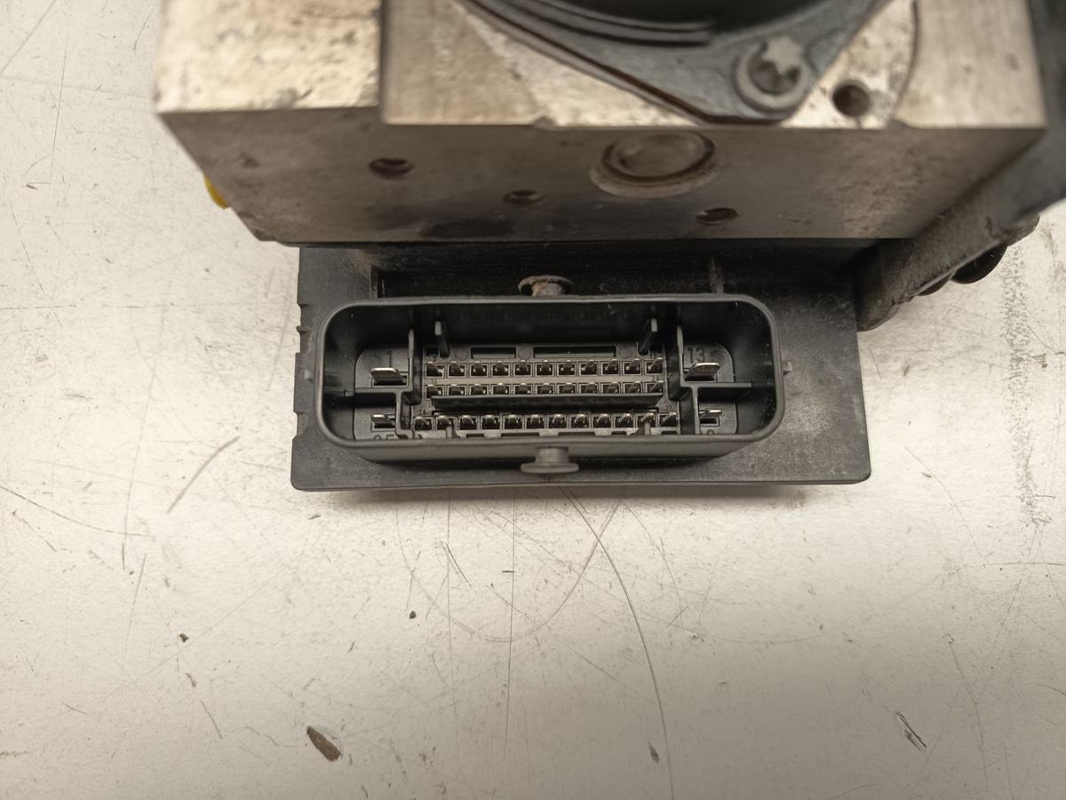 Audi A4 B8 8K original ABS Steuerger&auml;t Hydraulikeinheit Bremsaggregat Bj 2008