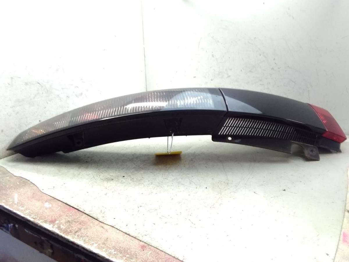 Opel Meriva A orig R&uuml;ckleuchte Heckleuchte rechts mit Blende Facelift BJ2006