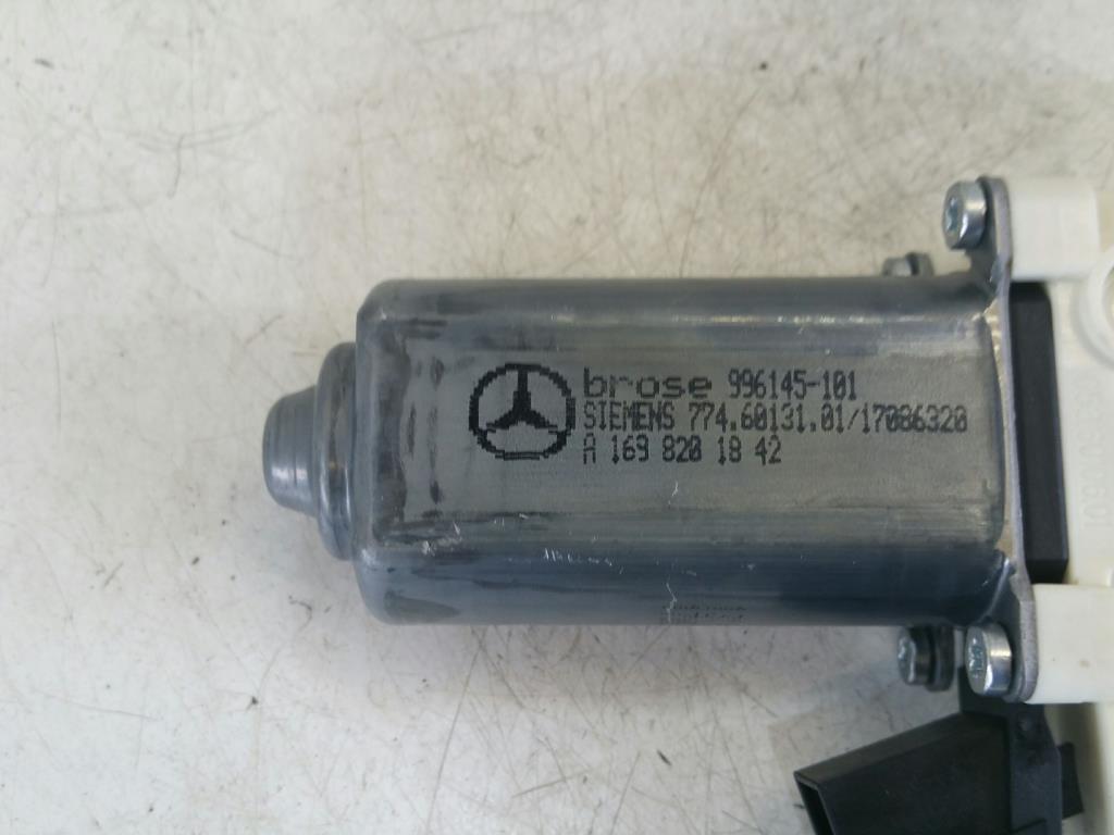 Mercedes B-Klasse W245 Bj.06 orig. Fensterhebermotor vorn rechts A1698201842