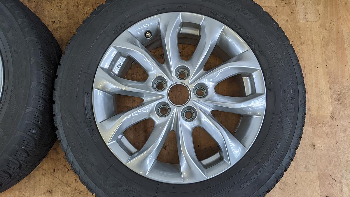 Mazda CX 3 DK Satz Alufelgen Leichtmetallfelgen 6,5JX16FH ET50 DD2FV3810