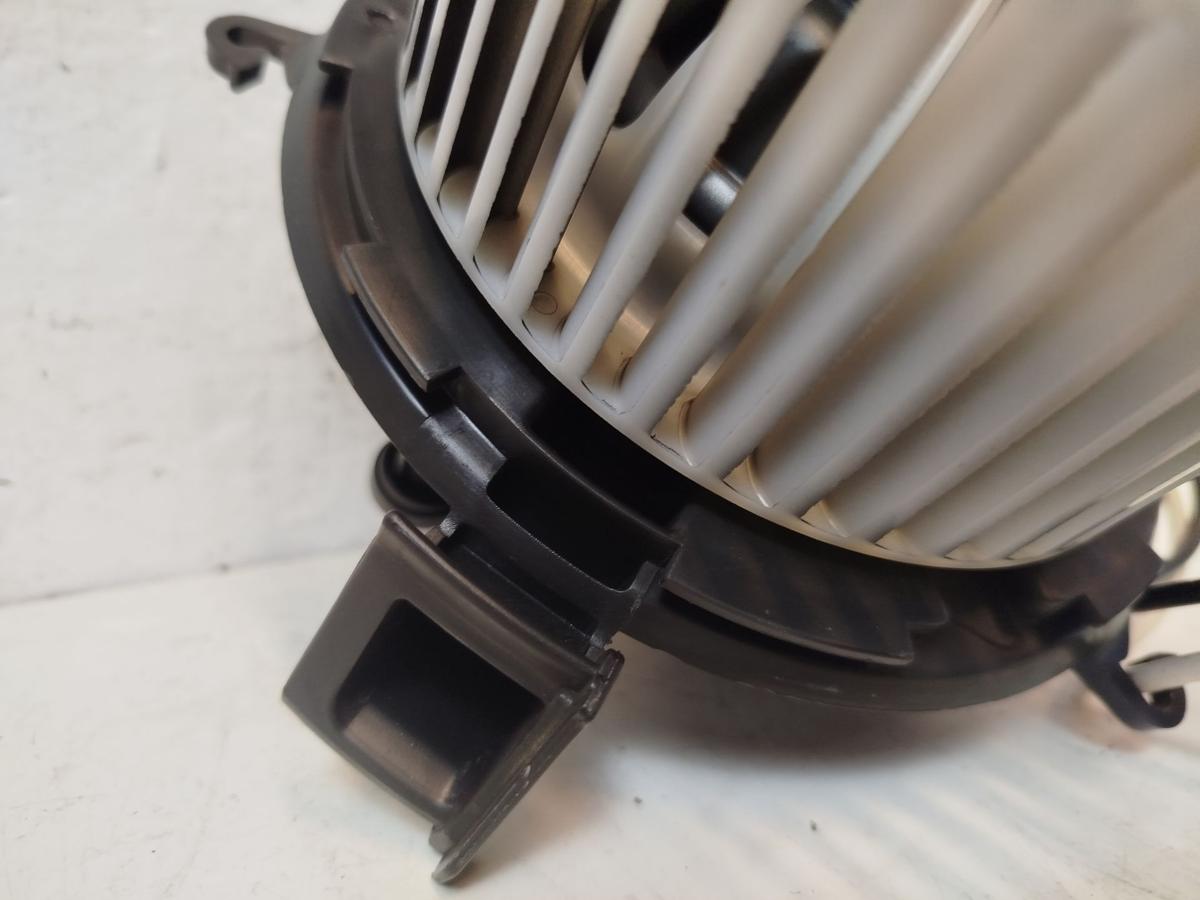 Opel Astra J Caravan Gebläsemotor Innenraumgebläse Heizungsgebläse