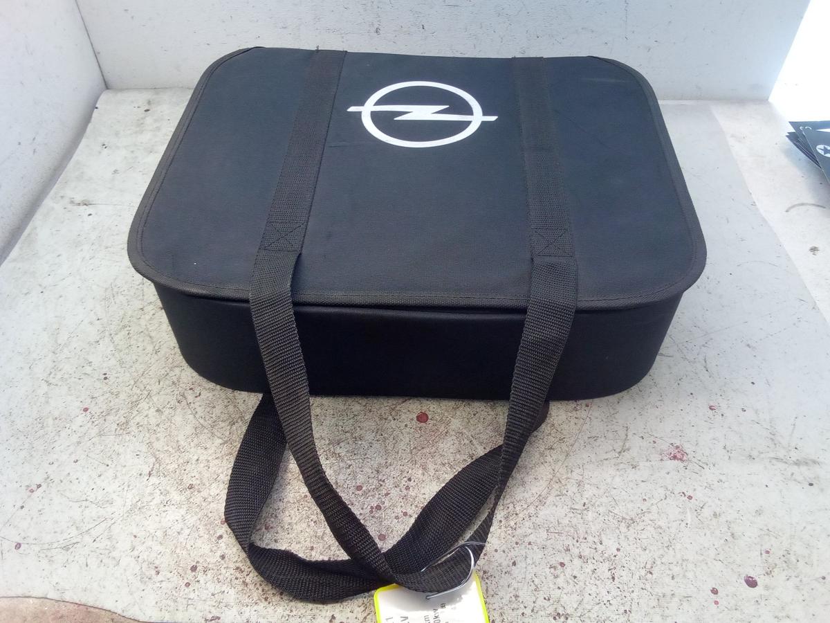 Ladeger&auml;t Ladekabel Typ 2 Mode 2 EV Charging Box 9850525180 9850525280 Bj.2023